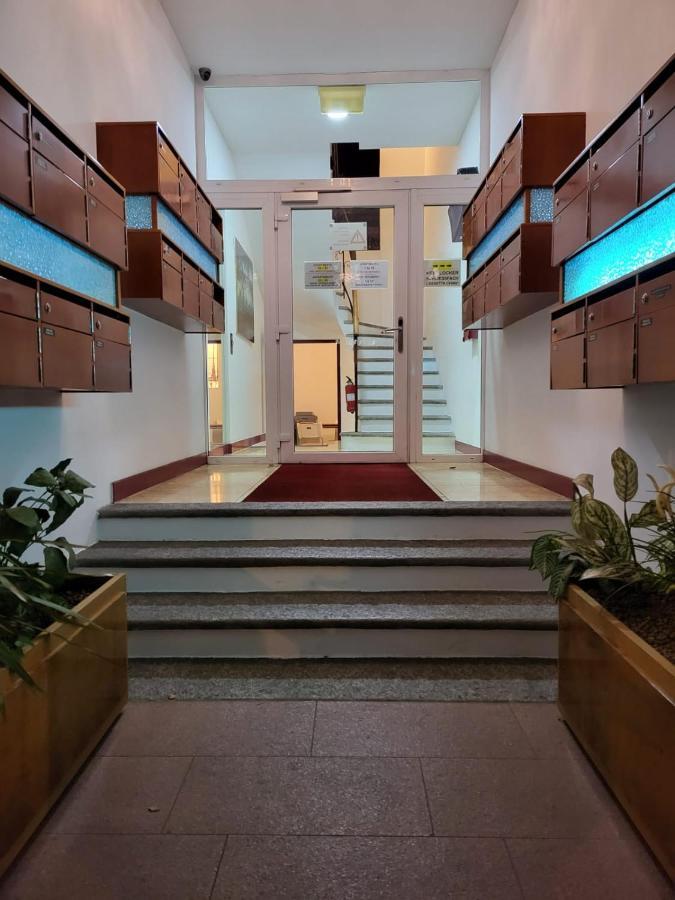 Guesthouse University By Lr - Self Check In Лугано Екстер'єр фото